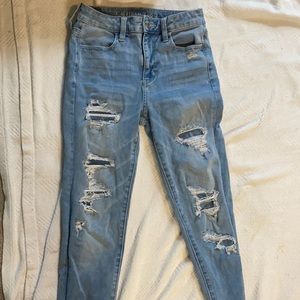 American Eagle light wash jeans